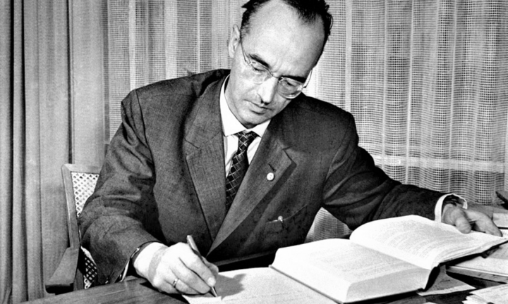 Điệp vụ thế kỷ: Liên Xô đã thoát khỏi đòn tấn công hạt nhân thế nào?