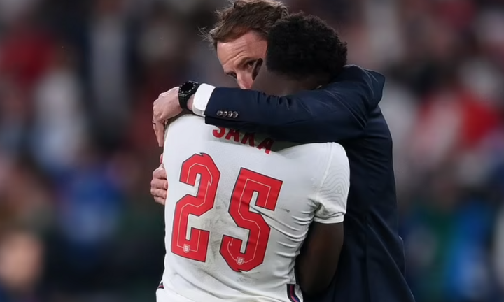 HLV Southgate chọn sai người đá 11m, Anh rơi nước mắt nhìn Italy vô địch EURO