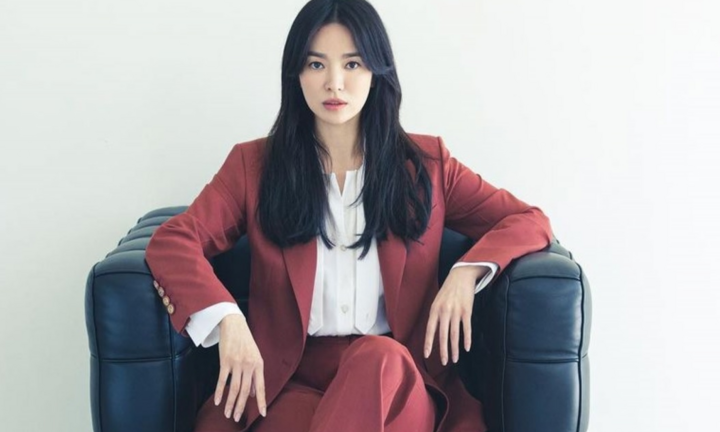 Song Hye Kyo ngày càng đẹp sau khi ly dị Song Joong Ki