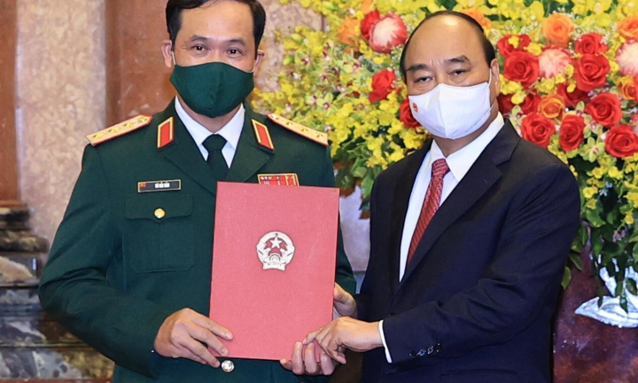 Thứ trưởng Vũ Hải Sản được thăng quân hàm Thượng tướng