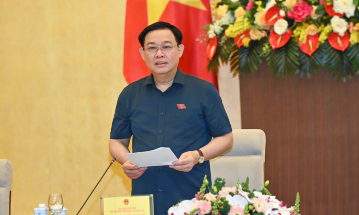 Chủ tịch Quốc hội: Vướng chỗ nào phải chỉ ra, không ngồi kêu rồi đổ thừa thể chế