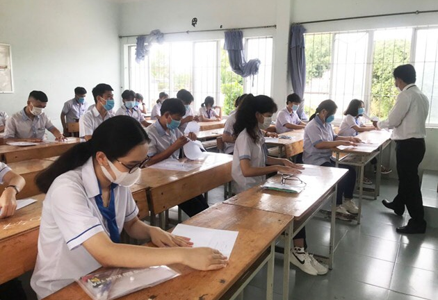 4 nữ sinh ở Bà Rịa - Vũng Tàu mắc COVID-19 khi kết thúc kỳ thi tốt nghiệp THPT