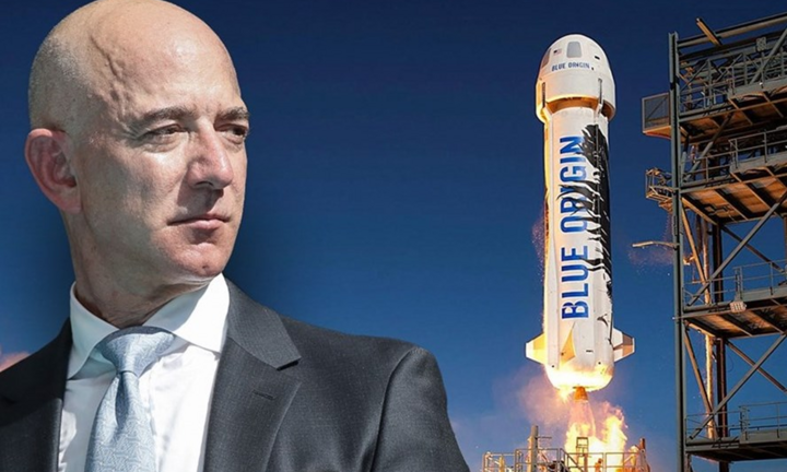 Người giàu nhất thế giới du hành vũ trụ thế nào?