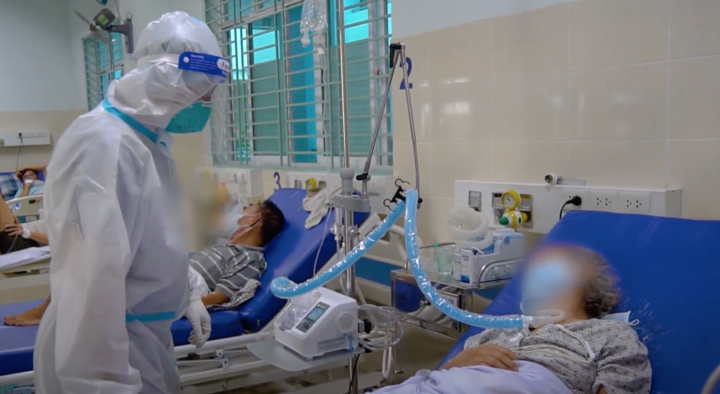 Video: Khu điều trị bệnh nhân COVID-19 tiên lượng nặng ở TP.HCM