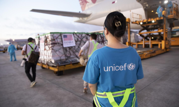 Mỹ hỗ trợ Việt Nam thêm 3 triệu liều vaccine Moderna qua cơ chế COVAX