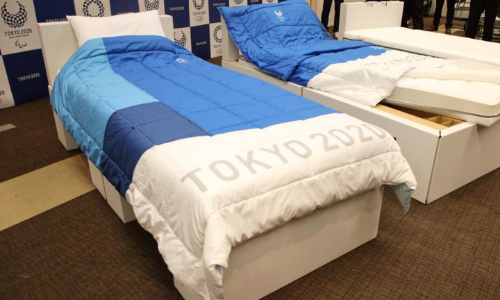 Tại sao giường VĐV ở Olympic Tokyo được làm bằng bìa cứng?