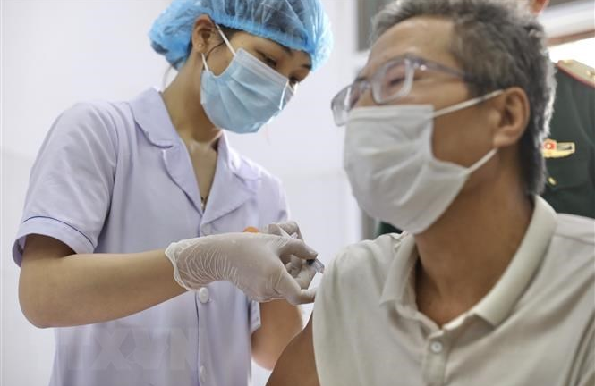 Hà Nội sẵn sàng chiến dịch tiêm vaccine COVID-19 quy mô 200.000 mũi/ngày
