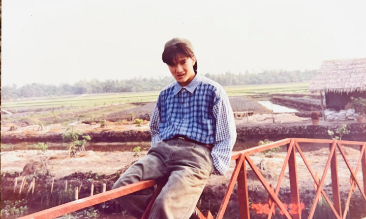 Đàm Vĩnh Hưng khoe ảnh 'cực phèn' chụp từ 30 năm trước