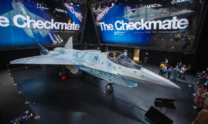 Phương Tây kinh ngạc trước năng lực chiến đấu tiêm kích mới của Nga