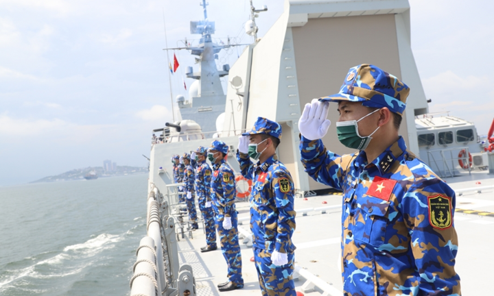 Biên đội tàu hộ vệ Việt Nam đến Nga tham gia Lễ Duyệt binh và Army Games 2021