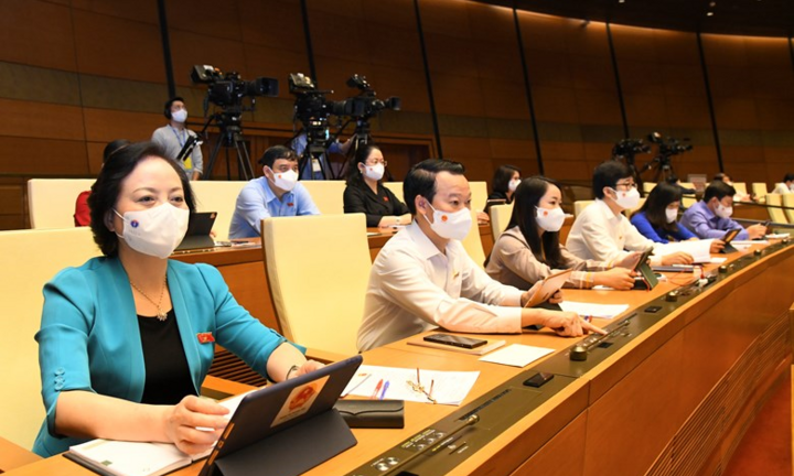 Chính phủ đề nghị áp dụng biện pháp chống dịch như ban bố tình trạng khẩn cấp