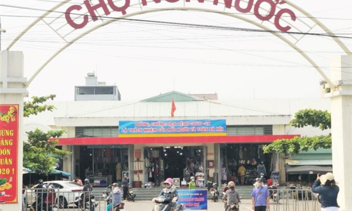 Thêm chợ Non Nước phải đóng cửa, Đà Nẵng thần tốc truy vết, xét nghiệm COVID-19