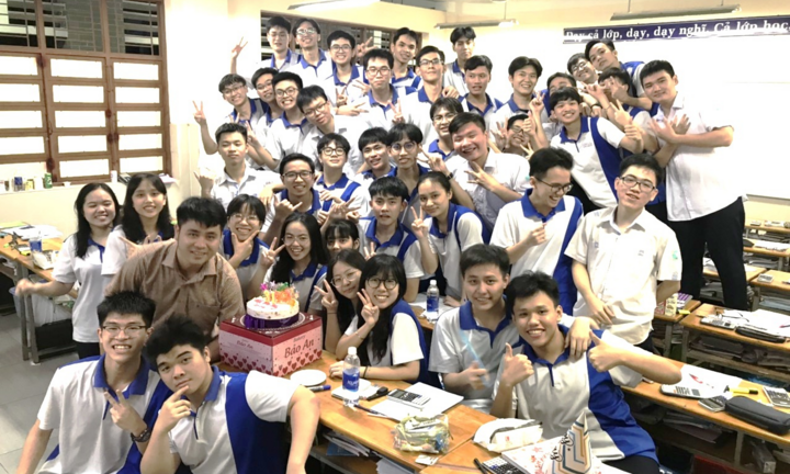 Lớp học có 36/39 học sinh đạt trên 27 điểm xét tuyển vào đại học