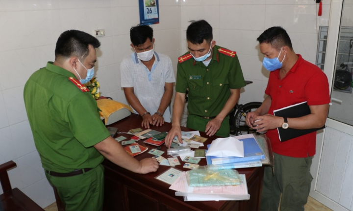 Bắt kẻ cho vay nặng lãi hàng chục tỷ đồng, tàng trữ súng đạn