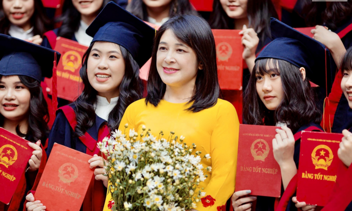 29 học sinh một lớp trúng tuyển đại học nhờ chứng chỉ ngoại ngữ