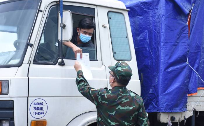 Phát hiện nhiều tài xế thuê lái xe vượt chốt, Hải Phòng thắt chặt kiểm tra