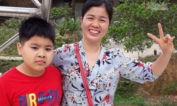 Người phụ nữ 40 tuổi đạt 27 điểm sau 21 ngày ôn thi 