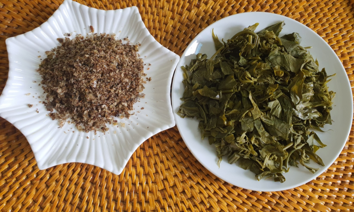 Rau sắn muối chua, món ăn lạ miệng của người Dao đỏ