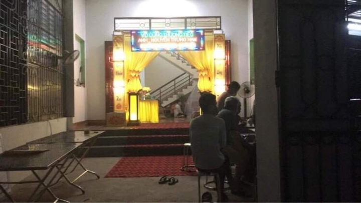 Mâu thuẫn trong lúc đá bóng, nam sinh lớp 12 bị bạn đâm chết