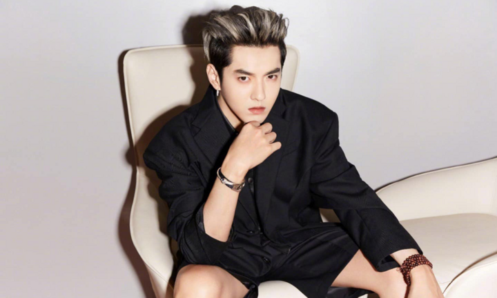 Cưỡng dâm trẻ vị thành niên, Ngô Diệc Phàm bị bắt 