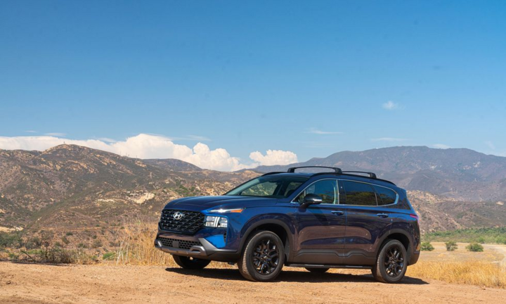 Hyundai Santa Fe hé lộ phiên bản mới