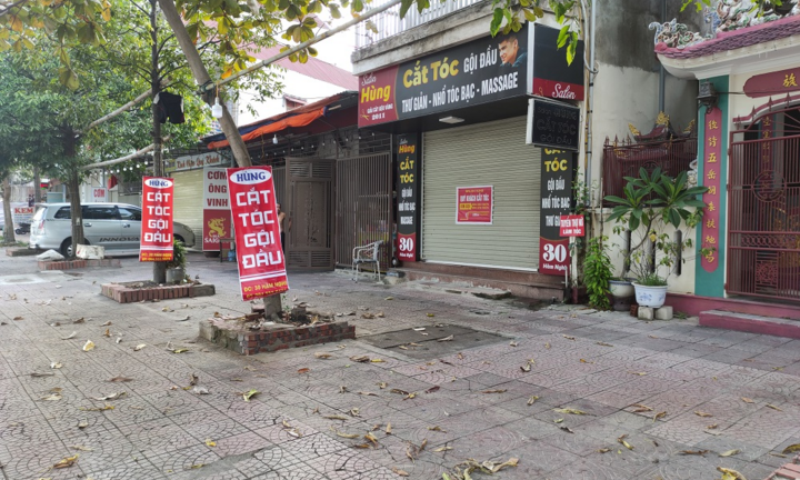 Hà Tĩnh tạm dừng một số dịch vụ không thiết yếu từ 6h ngày 8/8