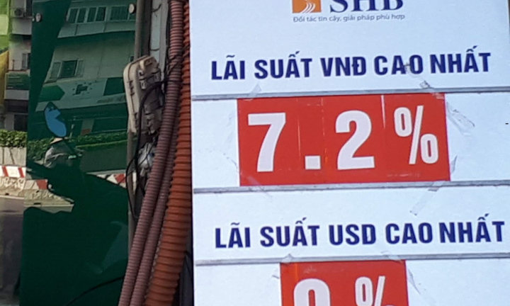 Chênh lệch lãi suất huy động và cho vay cao, ngân hàng thu lãi đậm