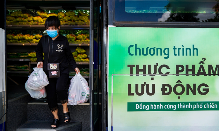 TP.HCM yêu cầu khẩn trương mở bán thực phẩm ở các chợ truyền thống