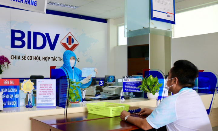 BIDV triển khai 'Đồng hành cùng ngành y, chung tay vượt đại dịch'