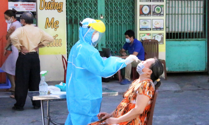 Ngày 18/8, Đà Nẵng thêm 134 F0, 34 ca trong cộng đồng, 27 ca chưa rõ nguồn lây