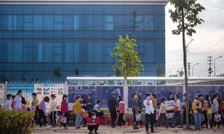 Google, Apple chưa thể chuyển cơ sở sản xuất từ Trung Quốc sang Việt Nam vì dịch