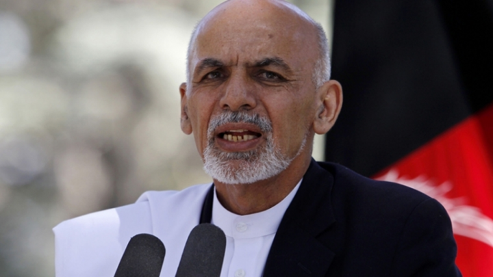 Tổng thống Afghanistan rời bỏ đất nước đang làm gì, ở đâu?