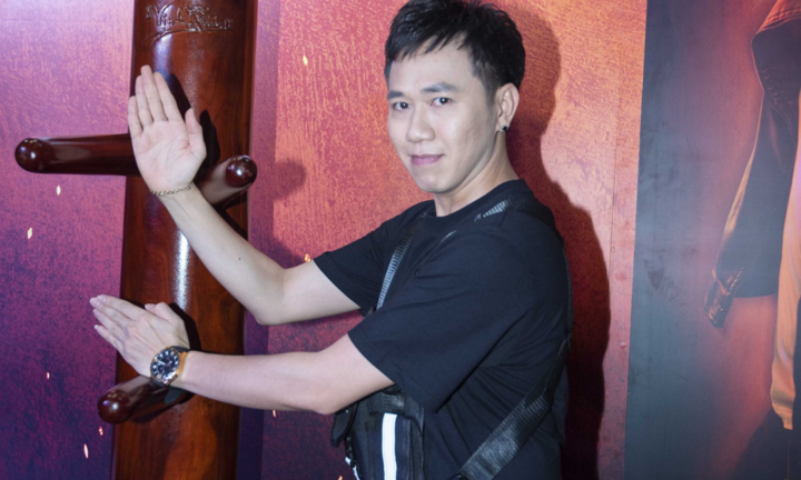 Diễn viên Anh Đức mắc COVID-19 và tự điều trị tại nhà