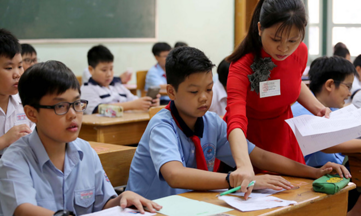 Bệnh thành tích giảm khi bỏ danh hiệu học sinh tiên tiến?