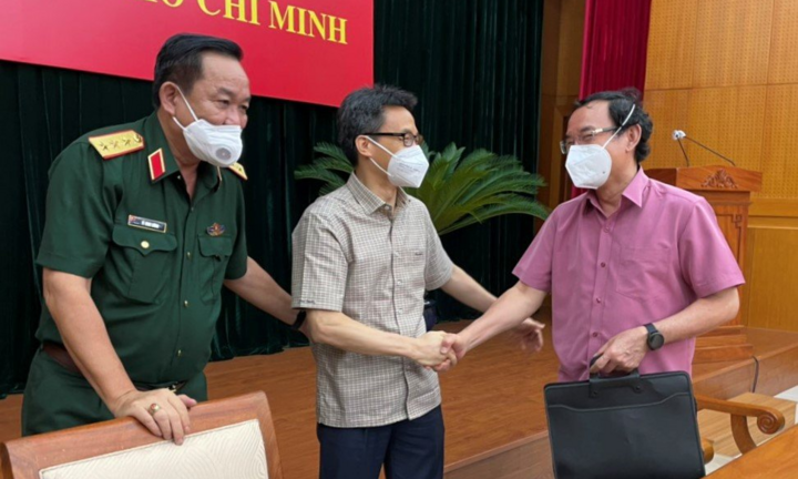 Bí thư TP.HCM và Phó Thủ tướng kêu gọi F0 khỏi bệnh hỗ trợ chống dịch