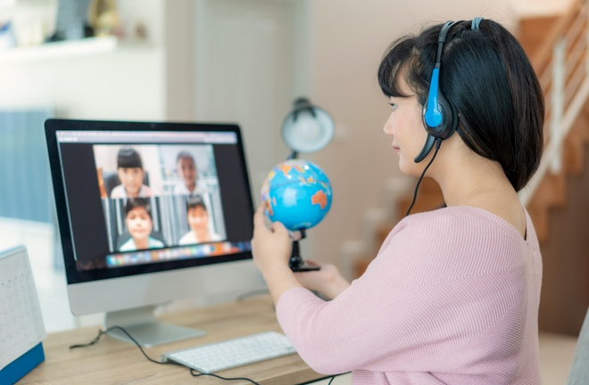 Dạy online cho học sinh lớp 1: Những điều cần lưu ý