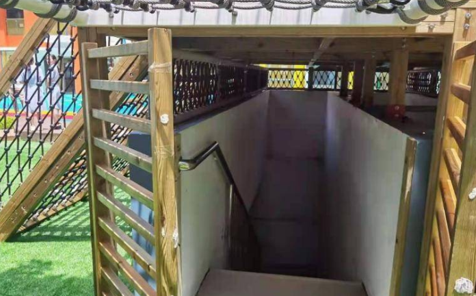 Phụ huynh sốc khi phát hiện câu lạc bộ ngầm dưới trường mầm non