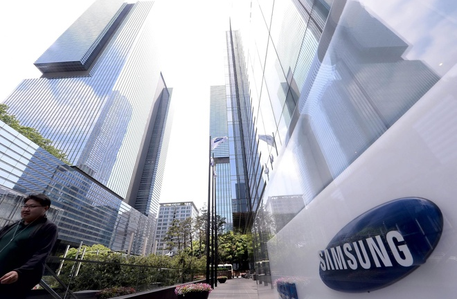 Samsung đầu tư 205 tỷ USD, tuyển mới 40.000 nhân sự