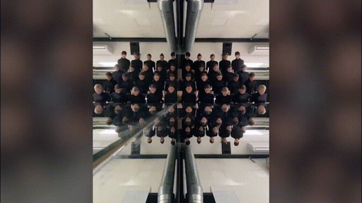 Video: Độc đáo màn biểu diễn vũ đạo qua gương ở Pháp