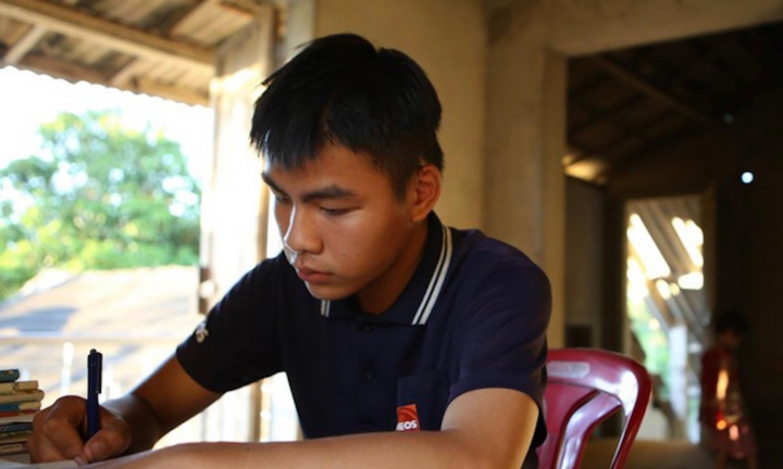 Nam sinh nghèo đạt 28,25 điểm: Nếu không đỗ trường quân sự, em sẽ nghỉ học
