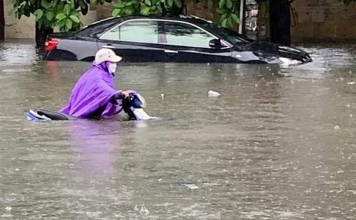 Thời tiết ngày 27/8: Miền Bắc mưa rất to, nguy cơ ngập úng ở các tỉnh miền núi