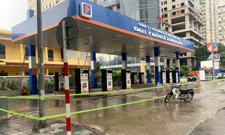 Hà Nội tạm thời phong tỏa cây xăng ở Hà Đông