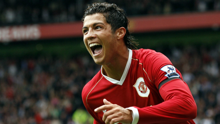 HLV Solskjaer: 'Ronaldo không đến Man Utd để ngồi dự bị'