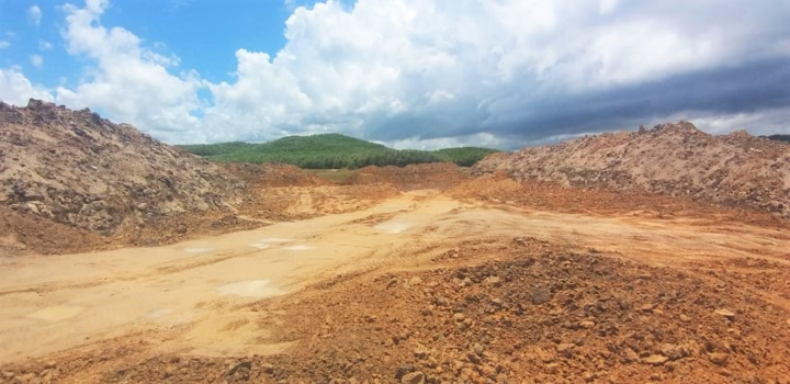 Để ‘khoáng tặc’ lộng hành, Chủ tịch xã ở Hà Tĩnh bị tạm đình chỉ