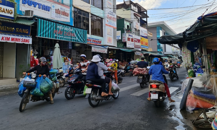 TP Quảng Ngãi: Từ ngày 2/9, mỗi hộ gia đình đi chợ 3 ngày/lần