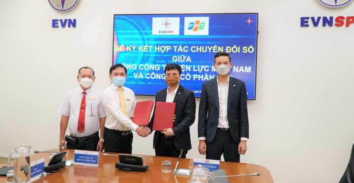 Đẩy mạnh số hóa dịch vụ điện khu vực miền Nam