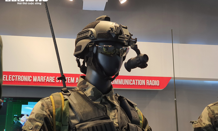 Cận cảnh vũ khí, khí tài hiện đại do Việt Nam sản xuất tại Army Games 2021