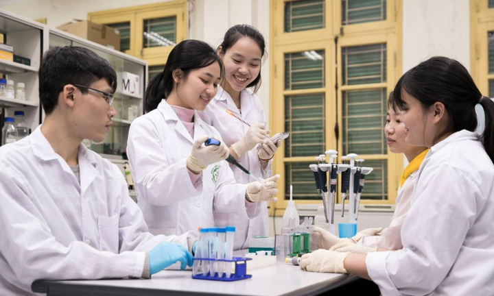 Hai đại học Việt Nam lọt top 500 bảng xếp hạng của THE