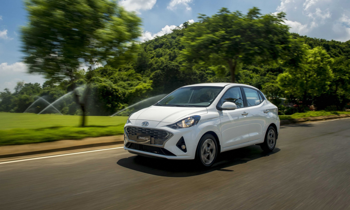 Giá lăn bánh những mẫu ôtô mới ra mắt tại Việt Nam