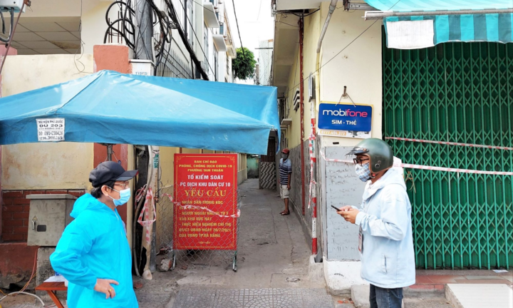 Đà Nẵng di dời người dân khỏi kiệt có nhiều ca COVID-19